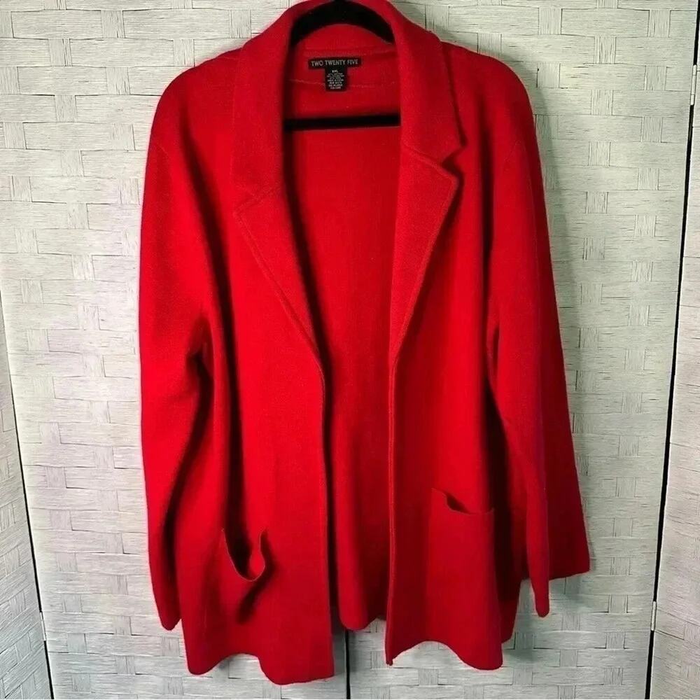 Two twenty Womens sweater cardigan Red long sleeve open‎ front pockets plus size